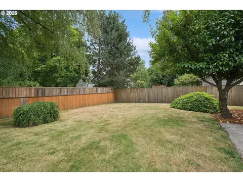 64 NW Florence Ave, Gresham, OR 97030 photo 24