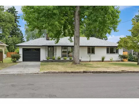 64 NW Florence Ave, Gresham, OR 97030 photo 2