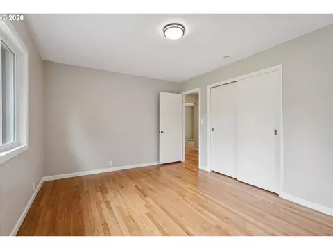 64 NW Florence Ave, Gresham, OR 97030 photo 17