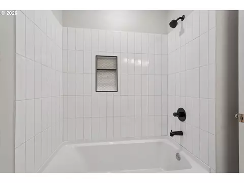 64 NW Florence Ave, Gresham, OR 97030 photo 14
