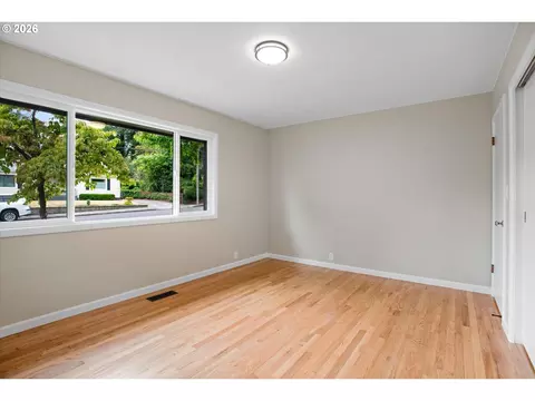 64 NW Florence Ave, Gresham, OR 97030 photo 18