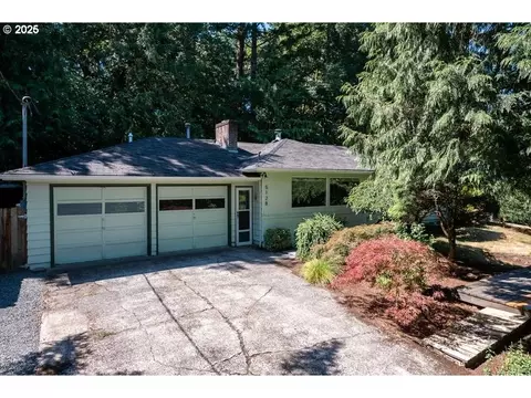 5128 SW Mitchell St, Portland, OR 97221