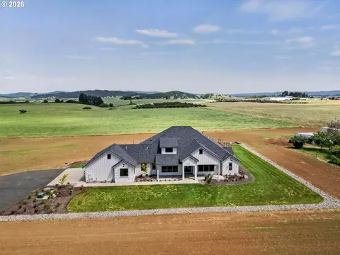 2550 Perrydale Rd, Dallas, OR 97338