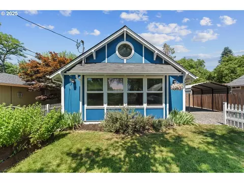 1527 SE 7th Ave, Camas, WA 98607