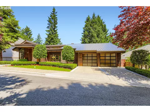 17907 SW Cicero Ct, Beaverton, OR 97007