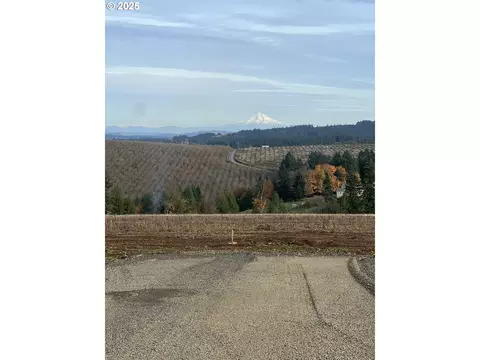 23129 SW Jaquith Rd, Newberg, OR 97132
