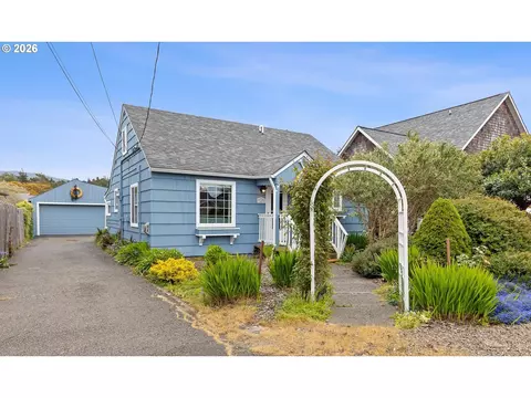 6524 SW Galley Ave, Lincoln City, OR 97367