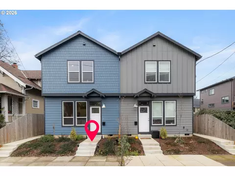 8629 SE Washington St, Portland, OR 97216