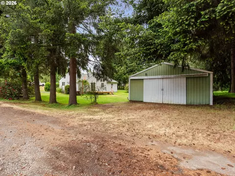 Exterior - 150 River Ln, Gladstone, OR 97027 photo 10 of 10