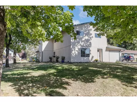 2219 SE 9th Ct, Gresham, OR 97080
