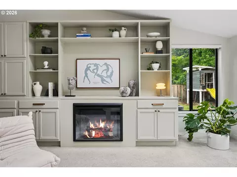 Other - 1611 NW Angeline Ct, Gresham, OR 97030 photo 4 of 5
