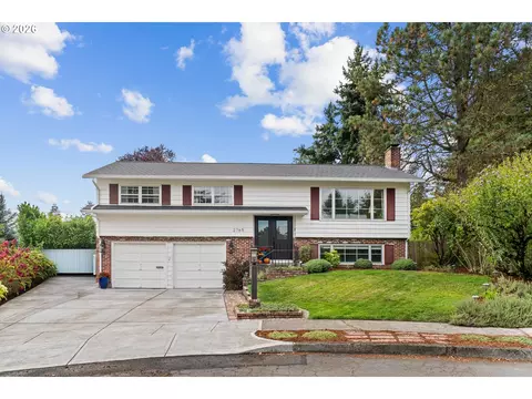 2765 SW 118th Ave, Beaverton, OR 97005