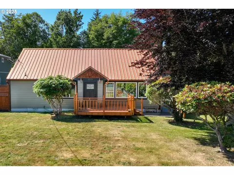 1871 S Main Ave, Warrenton, OR 97146