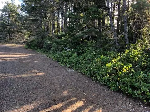 87941 Highway 101, Florence, OR 97439 photo 3