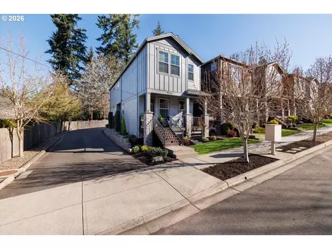 9043 SW West Haven Dr, Portland, OR 97225