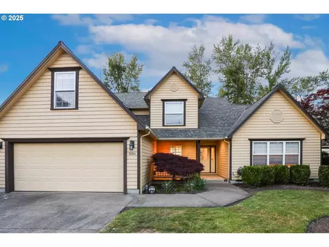 1604 W 15th Ave, Junction City, OR 97448