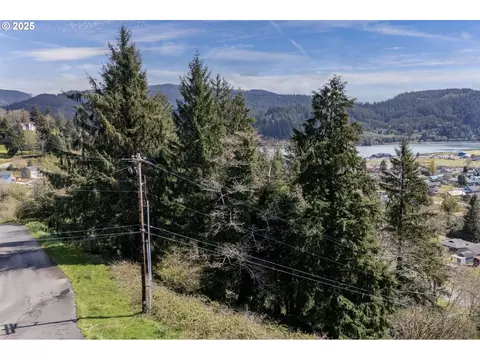17001800 Ginger Ave #5867, Garibaldi, OR 97118