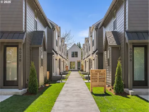 6016 NE Mason St #11, Portland, OR 97218