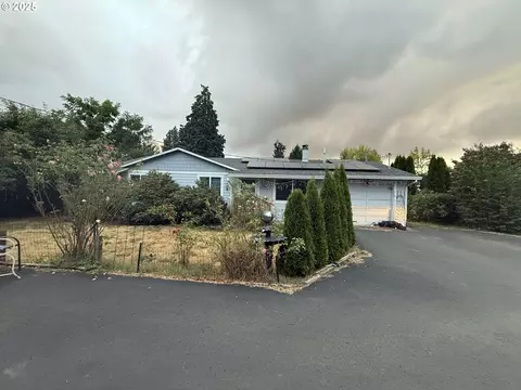 711 NW Connell Ave, Hillsboro, OR 97124