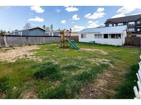 51380 Preble Way, La Pine, OR 97739