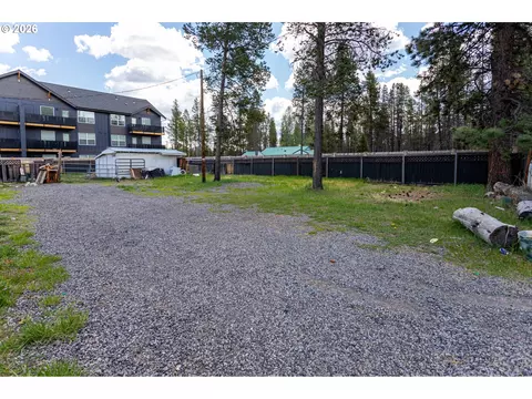 Exterior - 51380 Preble Way, La Pine, OR 97739 photo 3 of 12