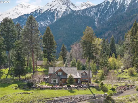 62730 Hurricane Creek Rd, Joseph, OR 97846
