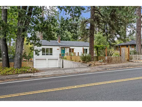 3569 Willamette St, Eugene, OR 97405