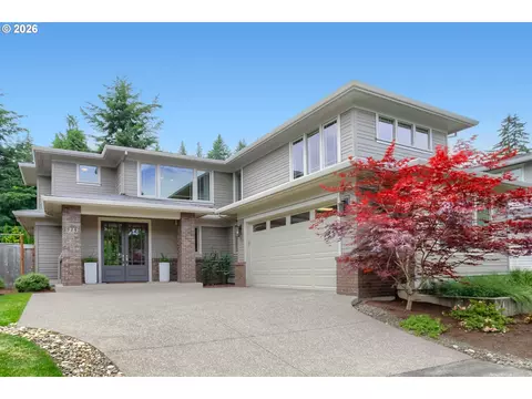 928 Cedar St, Lake Oswego, OR 97034