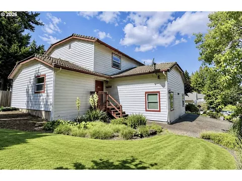18402 SW Burns Ridge Ct #A, Beaverton, OR 97007