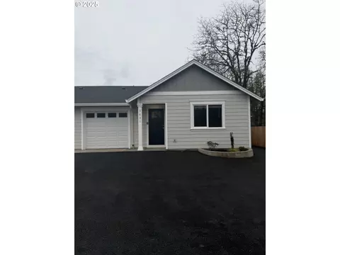 3631 Green River Rd, Sweet Home, OR 97386