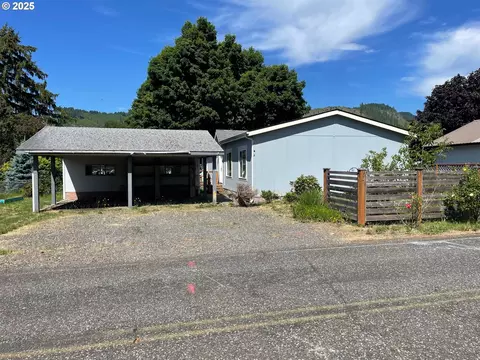 51 Fifth St, Carson, WA 98610