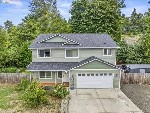 26 Marina Dr, Cathlamet, WA 98612