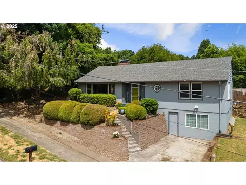 632 NEverett St, Camas, WA 98607