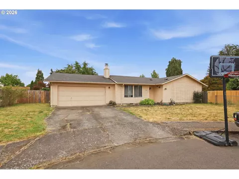 920 Echo Hollow Rd, Eugene, OR 97402