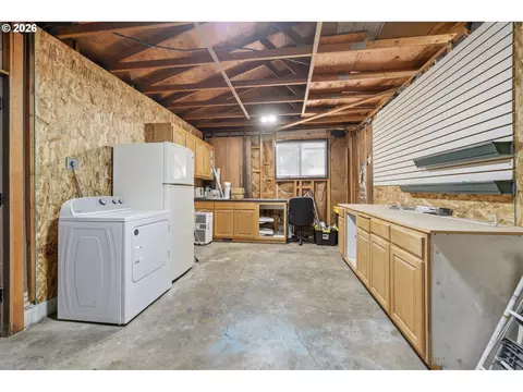 Other - 2250 W Irwin Way, Eugene, OR 97402 photo 8 of 9