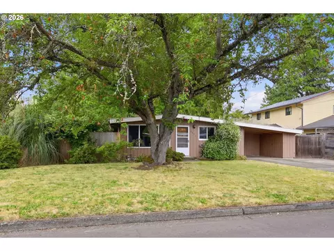 Exterior - 1430 Barton St, Eugene, OR 97404 photo 8 of 8