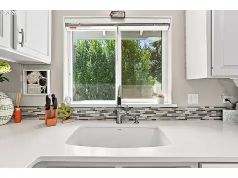 Kitchen - 723 71st St, Springfield, OR 97478 photo 3 of 3