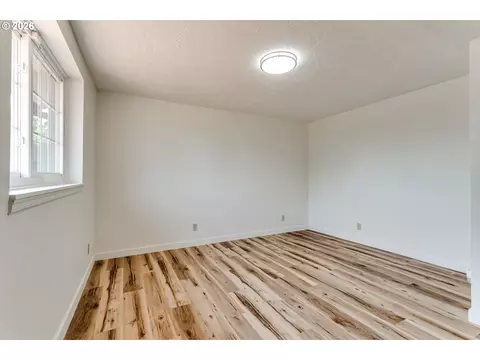 Other - 345 23rd St, Springfield, OR 97477 photo 5 of 14
