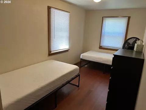 2080 Riverview St, Eugene, OR 97403 photo 11