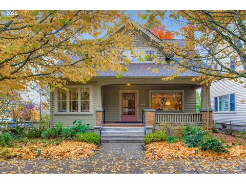 2033 SE 22nd Ave, Portland, OR 97214