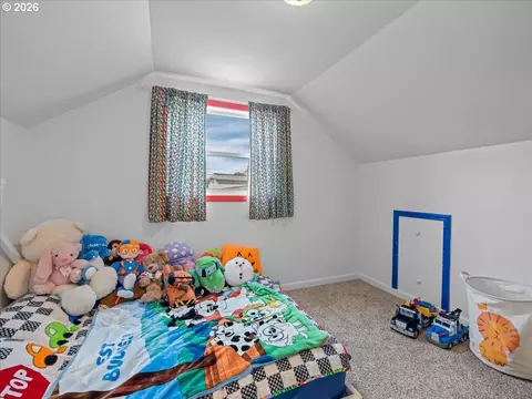 357 E St, Independence, OR 97351 photo 24