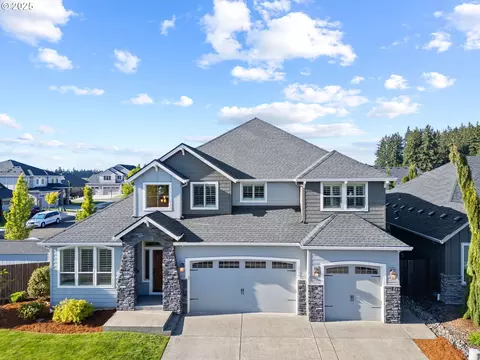 5700 NE 132nd St, Vancouver, WA 98686