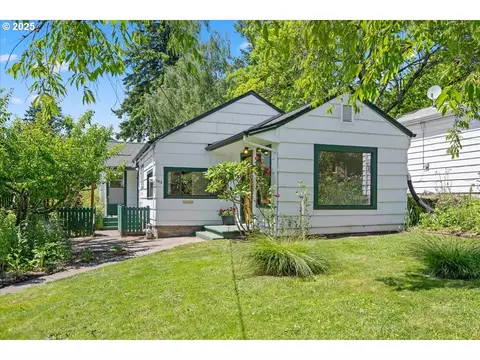 7313 SW 29th Ave, Portland, OR 97219