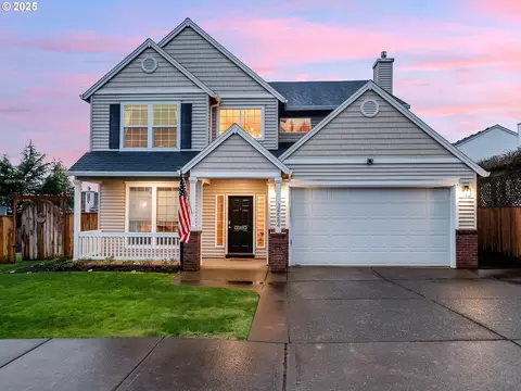 34584 Glacier Ave, Saint Helens, OR 97051