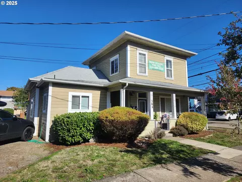 1591 High St, Eugene, OR 97401