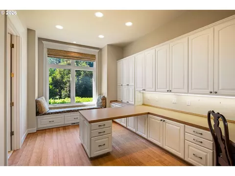 Other - 2663 Ridgemont Dr, Eugene, OR 97405 photo 11 of 14