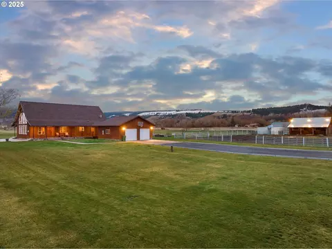 62123 Chandler Loop, La Grande, OR 97850