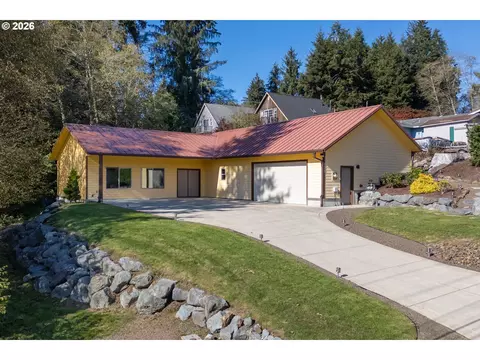 10030 4th St, Bay City, OR 97107