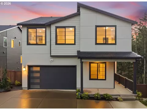 7741 NW Ladybug Pl, Portland, OR 97229