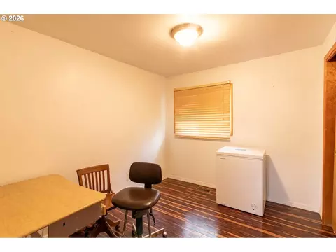 166 Burchett Rd, Onalaska, WA 98570 photo 9